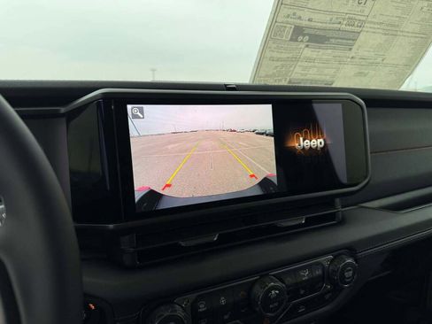 New 2026 Jeep Gladiator Rubicon image 25