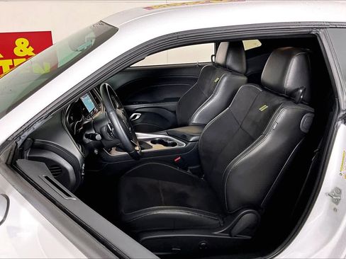 Used 2023 Dodge Challenger R/T Scat Pack image 7