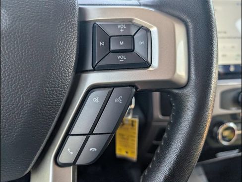 Used 2022 Ford F350 Lariat w/ Lariat Value Package AWD/4WD image 14
