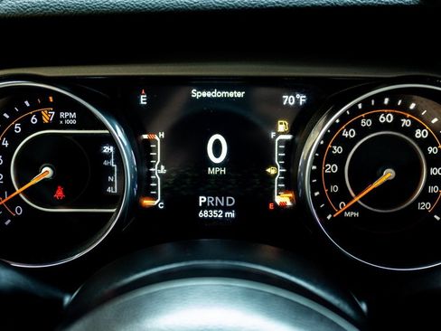 Used 2018 Jeep Wrangler Unlimited Sport S image 12