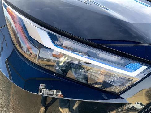 Used 2024 Toyota RAV4 XLE Premium image 54