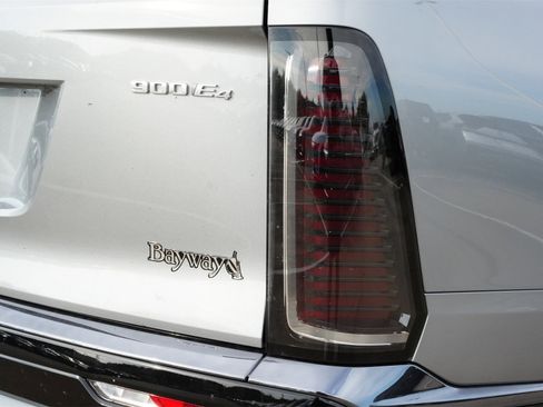 New 2026 Cadillac Vistiq Sport w/ LPO, Floor Liner Package image 22