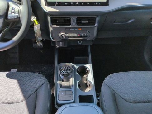 New 2026 Ford Maverick XL FWD image 19