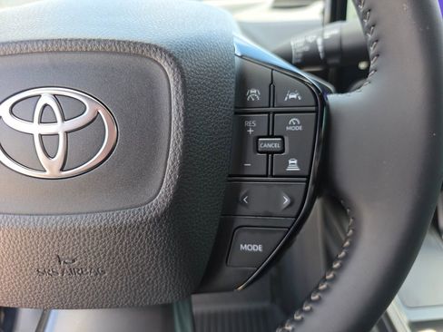 Certified 2026 Toyota bZ FWD image 31