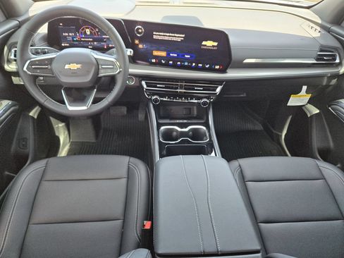 New 2026 Chevrolet Traverse LT FWD image 26