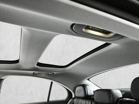 Certified 2025 Mercedes-Benz E 450 4MATIC Sedan w/ Multicontour Seating Package image 21