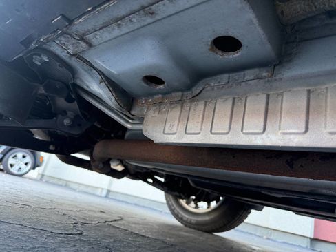 Used 2019 GMC Acadia SLE w/ Driver Alert Package I image 32