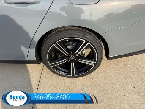New 2026 Honda Accord Hybrid Sport-L image 17