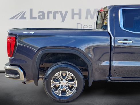 Used 2024 GMC Sierra 1500 SLT image 6