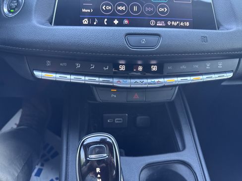 Used 2020 Cadillac XT4 Premium Luxury AWD/4WD image 18