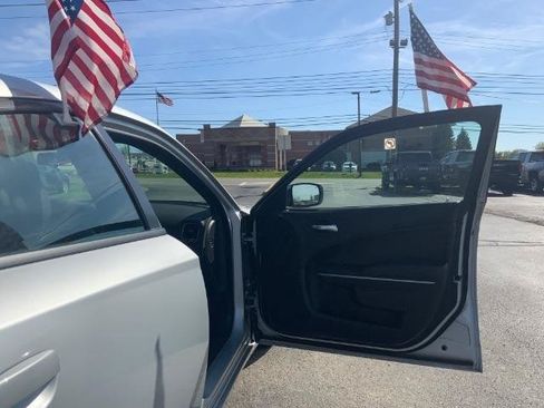 Used 2021 Dodge Charger SXT w/ Leather Interior Group RWD image 34