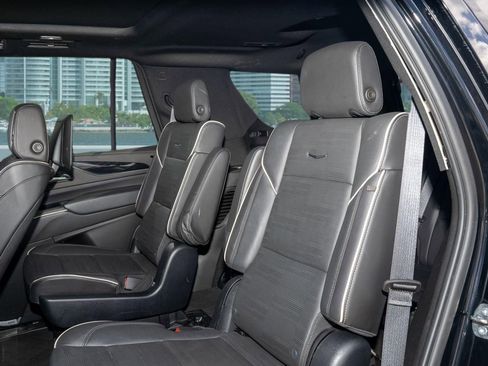 Used 2023 Cadillac Escalade Sport AWD/4WD image 20
