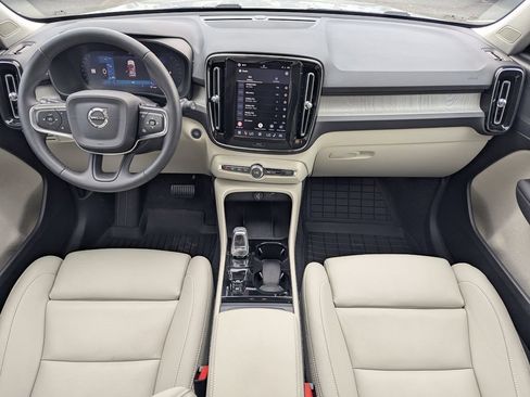 Certified 2026 Volvo XC40 B5 Plus w/ Protection Package Premier AWD/4WD image 14