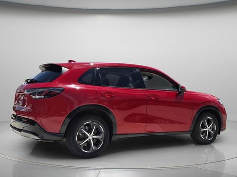Certified 2024 Honda HR-V EX-L image 7