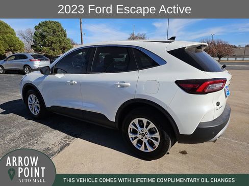 Used 2023 Ford Escape Active w/ Tech Pack #1 image 8