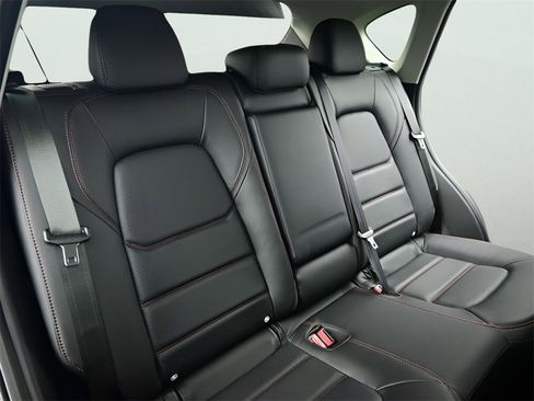 New 2025 MAZDA CX-5 Carbon Edition image 8