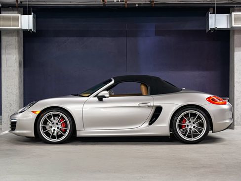 Used 2013 Porsche Boxster S RWD image 7