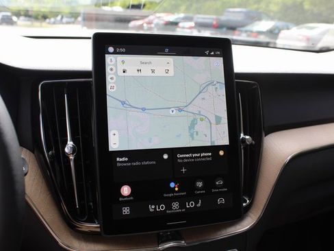 New 2026 Volvo XC60 B5 Plus w/ Protection Package Premier image 24