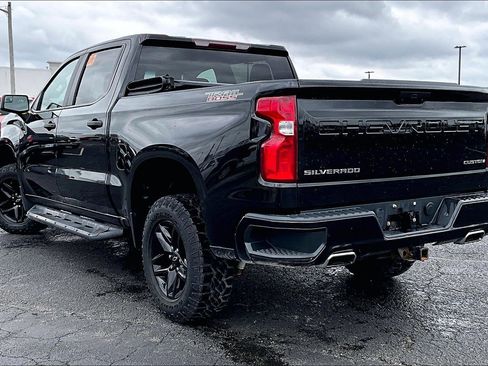 Used 2020 Chevrolet Silverado 1500 Custom Trail Boss w/ Custom Convenience Package AWD/4WD image 6