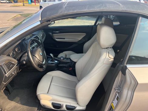 Used 2016 BMW 228i Convertible image 8