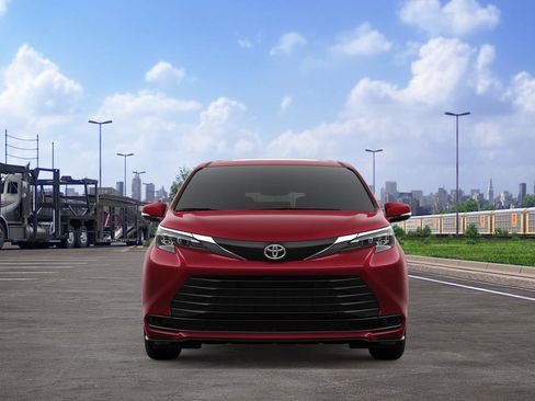 New 2026 Toyota Sienna LE FWD image 19