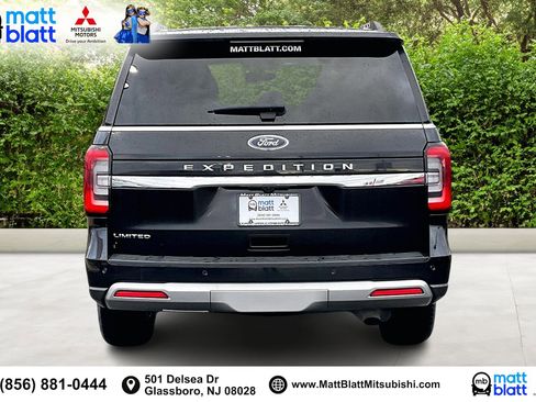 Used 2024 Ford Expedition Limited image 5