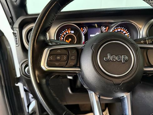 Used 2020 Jeep Gladiator Sport w/ Quick Order Package 24S image 22