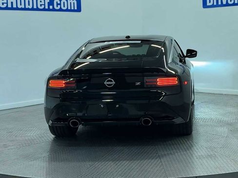 Used 2025 Nissan Z Performance w/ Floor Mat Package RWD image 7