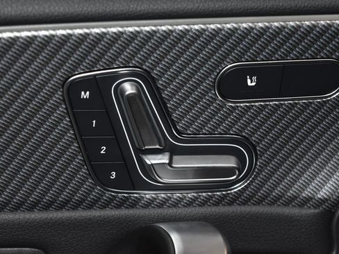 Certified 2025 Mercedes-Benz CLA 250 4MATIC image 5