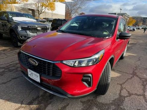 New 2025 Ford Escape Active w/ Cold Weather Package image 7