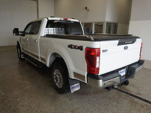 Used 2022 Ford F350 XLT w/ XLT Premium Package AWD/4WD image 3