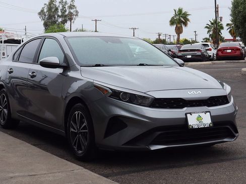 Used 2022 Kia Forte LXS image 14