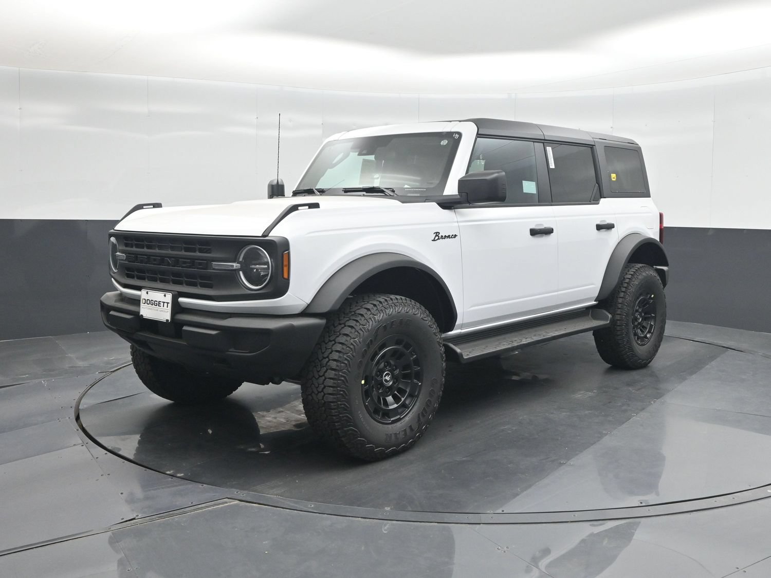 Certified 2026 Ford Bronco Big Bend AWD/4WD image 1