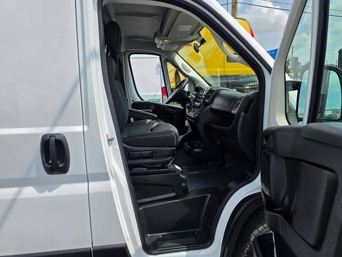 Used 2019 RAM ProMaster 1500 w/ Interior Convenience Group FWD image 14