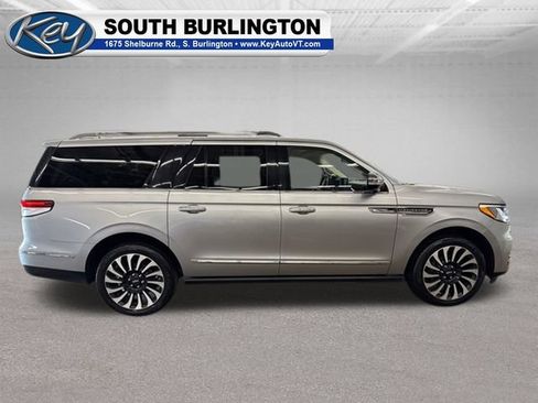 Used 2023 Lincoln Navigator L Black Label AWD/4WD image 7