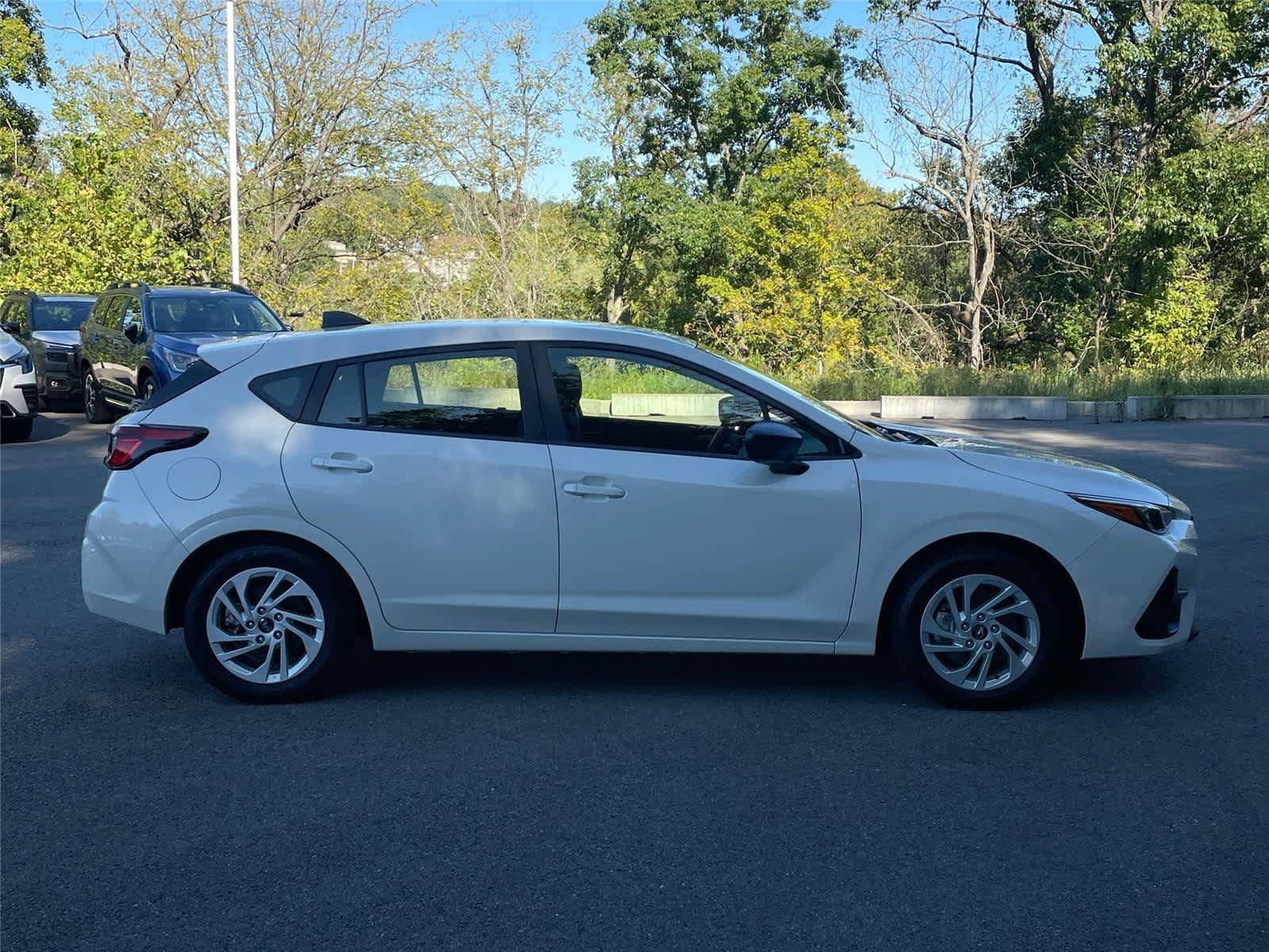 Used 2024 Subaru Impreza 2.0i AWD/4WD image 6