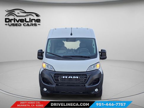 Used 2025 RAM ProMaster 2500 w/ Convenience Group image 2