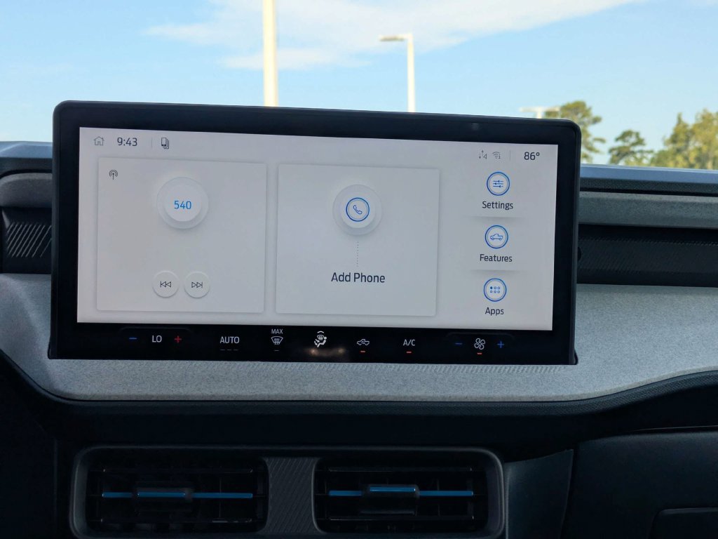 New 2026 Ford Maverick XLT FWD image 17