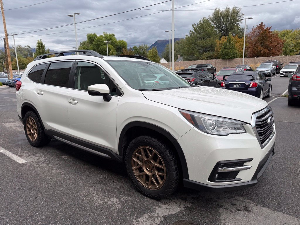 Used 2022 Subaru Ascent Limited w/ Technology Package AWD/4WD image 7