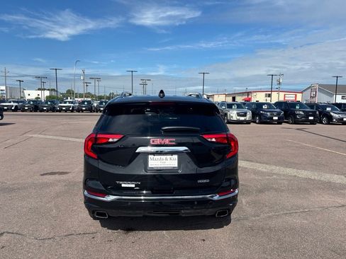 Used 2018 GMC Terrain Denali AWD/4WD image 6