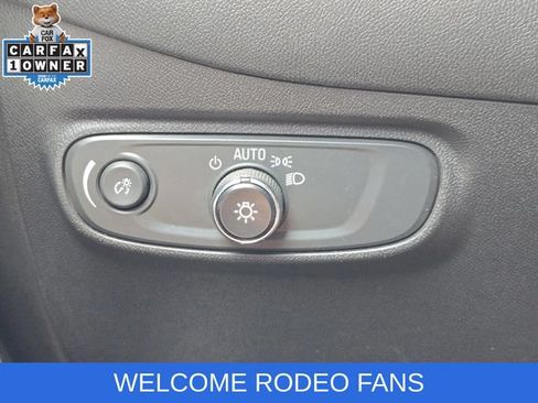 Used 2022 Chevrolet Equinox LT FWD image 23