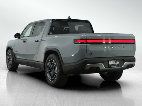 Used 2025 Rivian R1T Adventure image 3