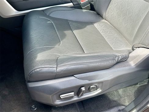 Used 2023 Toyota Tundra Limited w/ Power Package image 19