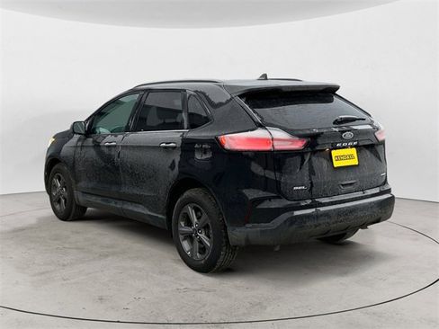 Certified 2024 Ford Edge SEL w/ Sport Appearance Package image 3