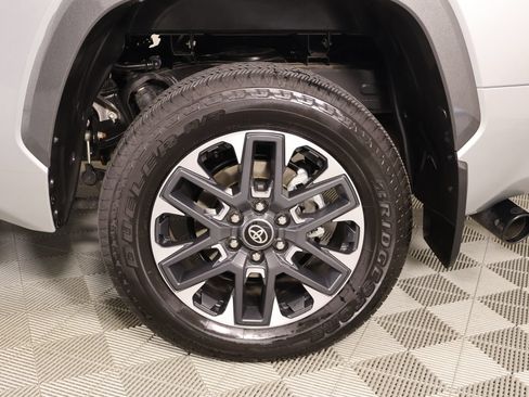 Used 2026 Toyota Tundra Limited w/ Power Package AWD/4WD image 19