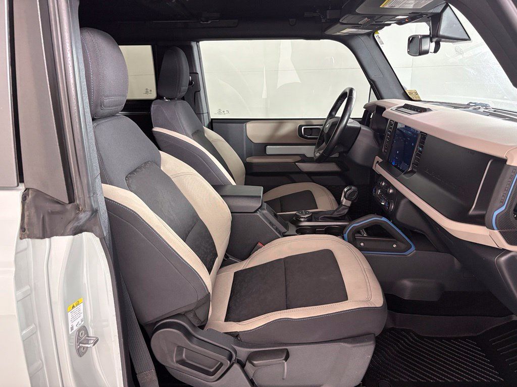Used 2022 Ford Bronco Wildtrak AWD/4WD image 40