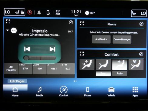 Used 2024 Chrysler Pacifica Touring-L FWD image 17