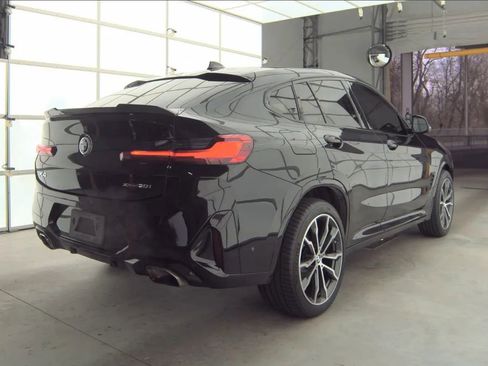 Used 2022 BMW X4 xDrive30i w/ M Sport Package image 36