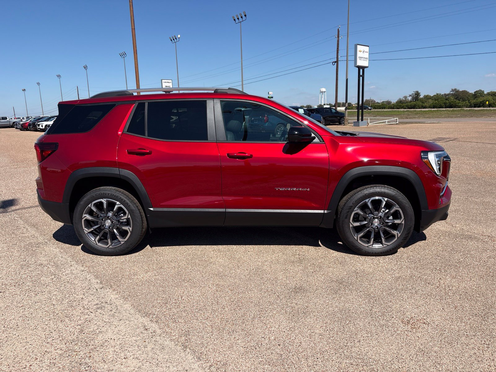 New 2027 GMC Terrain Elevation w/ Elevation Premium Package FWD image 7