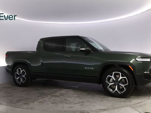 Used 2023 Rivian R1T Adventure AWD/4WD image 14